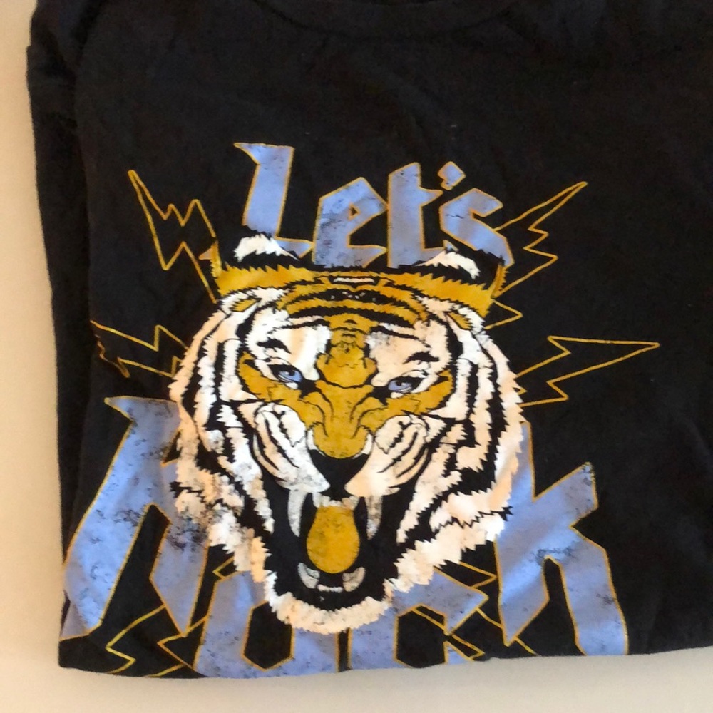 “let’s rock” t-shirt